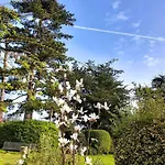 Casa vacanze Escapade Nature à Deux Dans Un Cosy Bordé D'un Parc Arboré *