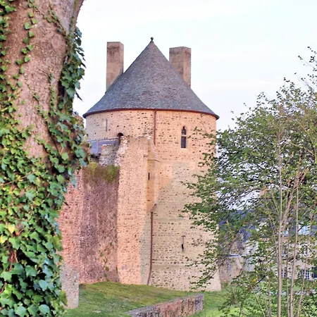 Et Equestre Dans Ancienne Laiterie Renovee Holiday home