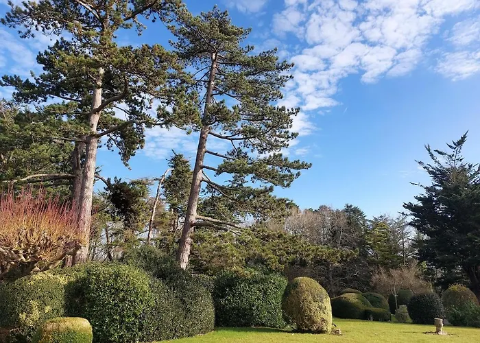 Escapade Nature A Deux Dans Un Cosy Borde D'un Parc Arbore Saint-Sauveur-le-Vicomte