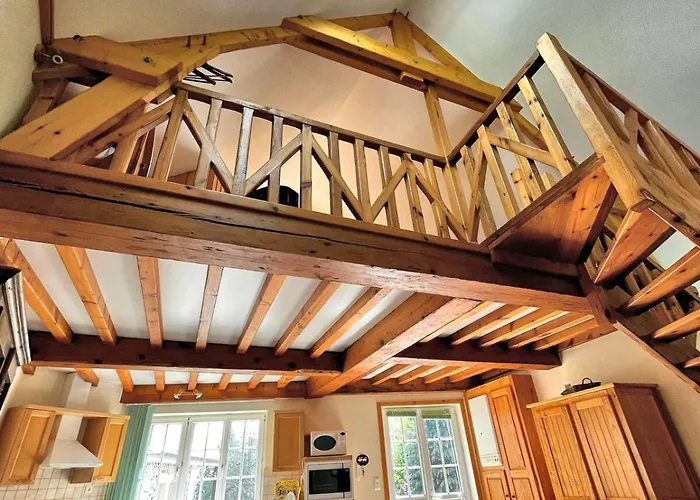 Escapade Nature A Deux Dans Un Cosy Borde D'un Parc Arbore Tatil Evi